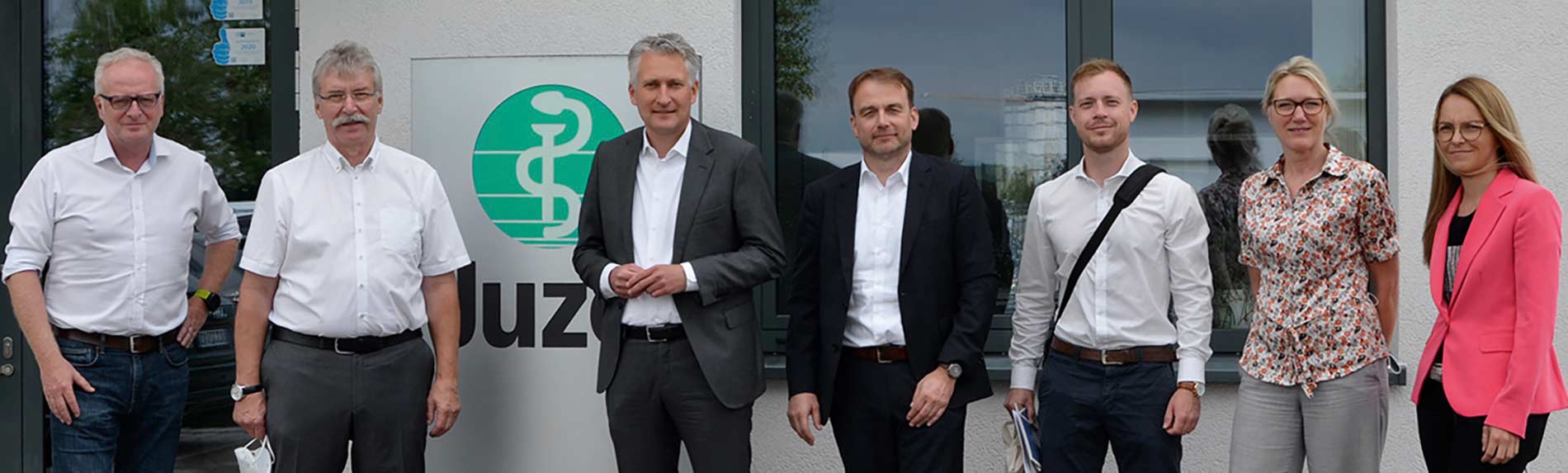 Bundestagsabgeordneter Hansjörg Durz zu Besuch bei Juzo