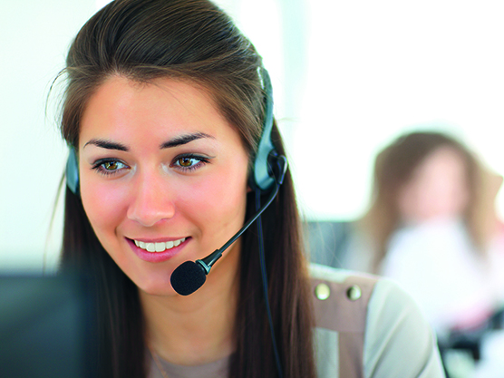 Ansprechpartner Frau im Kundenservice