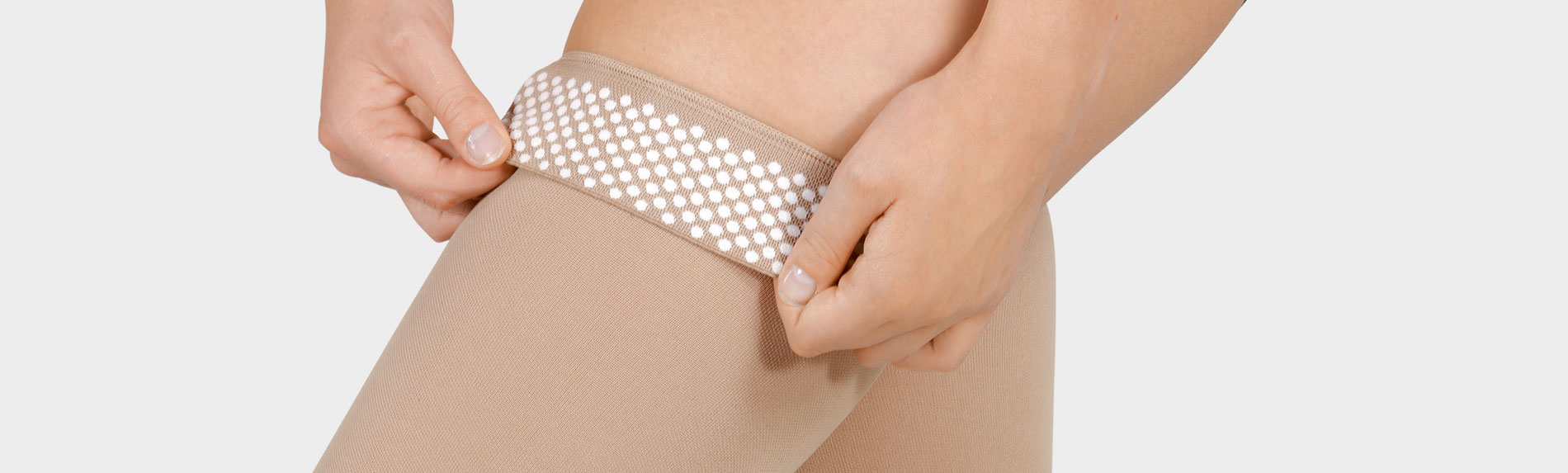 9 conseils pour enfiler les bas de compression