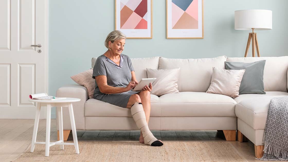 Sistemas terapêuticos de compressão autoajustáveis Sistemas terapêuticos de compressão autoajustáveis