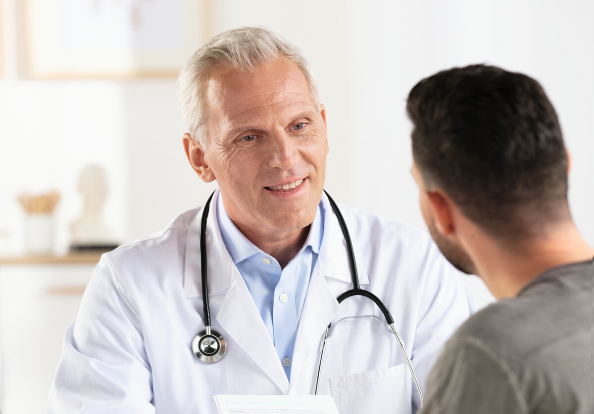 Patient lors de l'anamnèse Patient lors de l'anamnèse