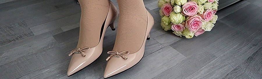 Wedding with compression